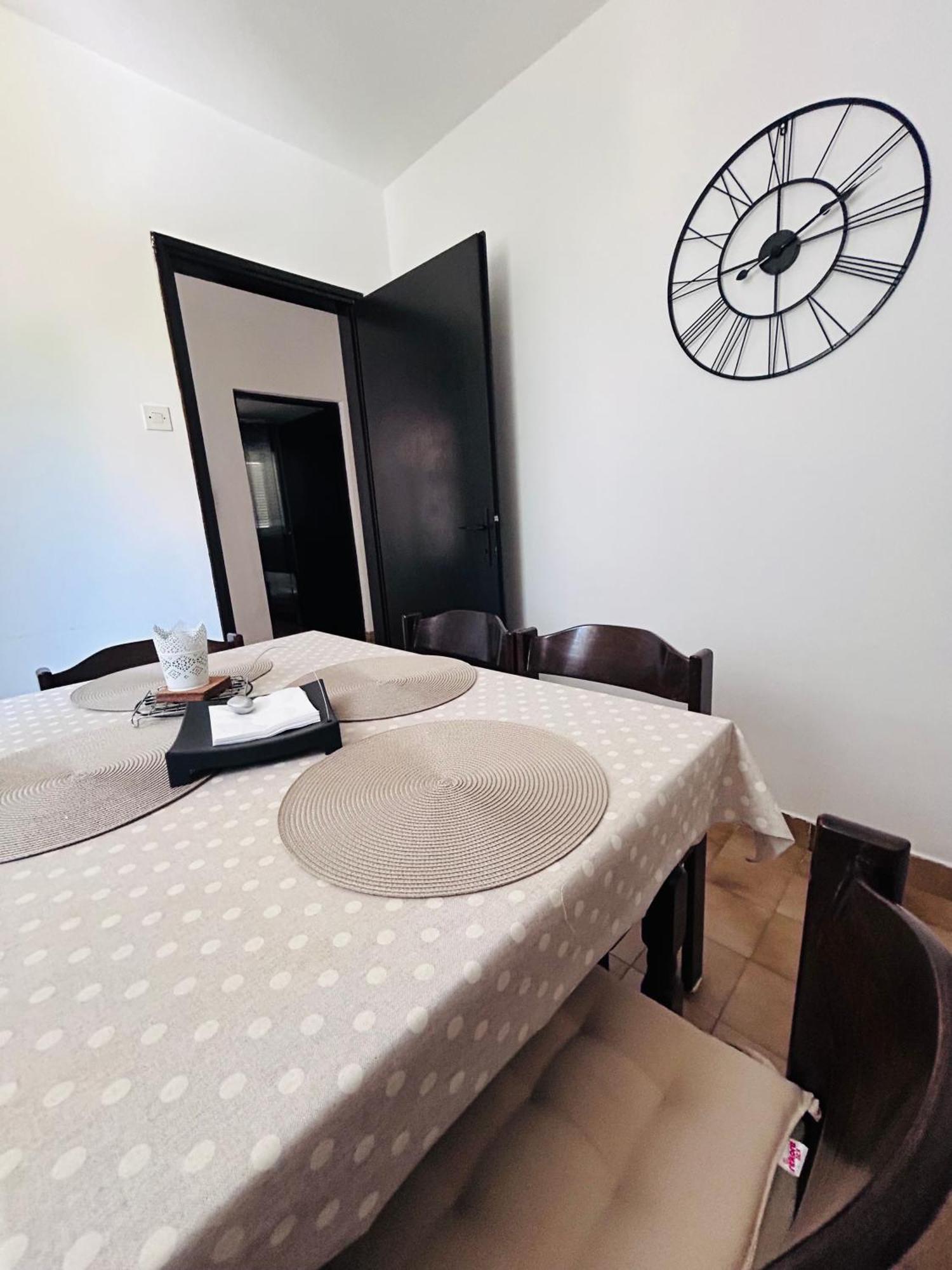 Cornus Vallis Apartment Krk Town Luaran gambar