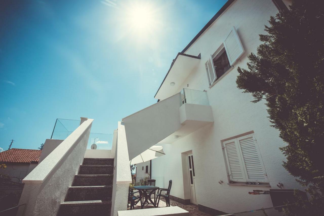 Cornus Vallis Apartment Krk Town Luaran gambar