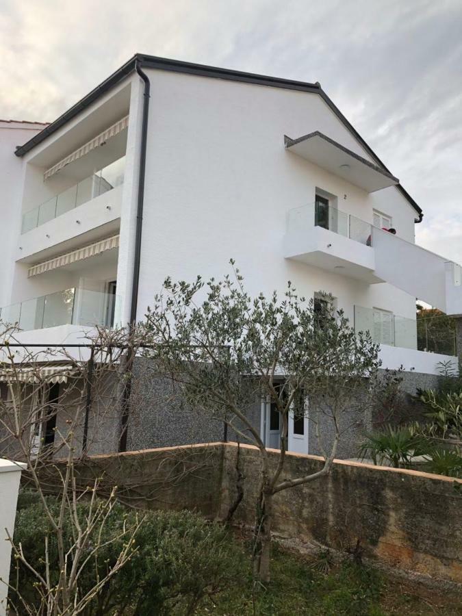 Cornus Vallis Apartment Krk Town Luaran gambar